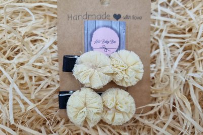 Sárga pompon hajcsat