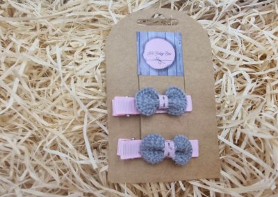 Rózsaszín -szürke masnis hajcsat