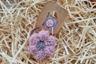 Mályva virágos hajgumi