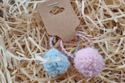 TÜrkíz és rózsaszín pompom hajgumi