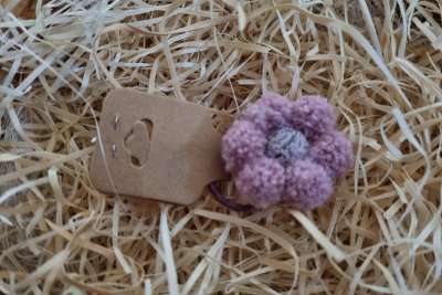 Mályva virágos hajgumi