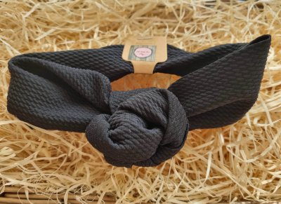 Fekete csomózott hajpánt 