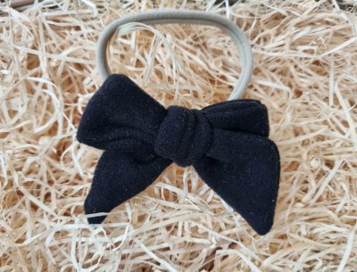 Barna hajpánt fekete masnival 