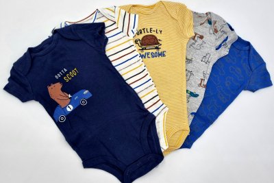 Kisfiú rövid ujjú body  csomag