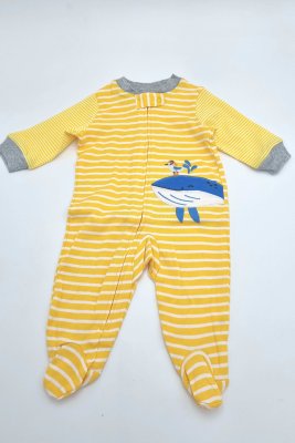 Sárga csíkos bálnás rugdalózó, pizsama